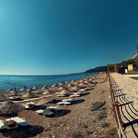 Belcan Hotel Белдиби Екстериор снимка